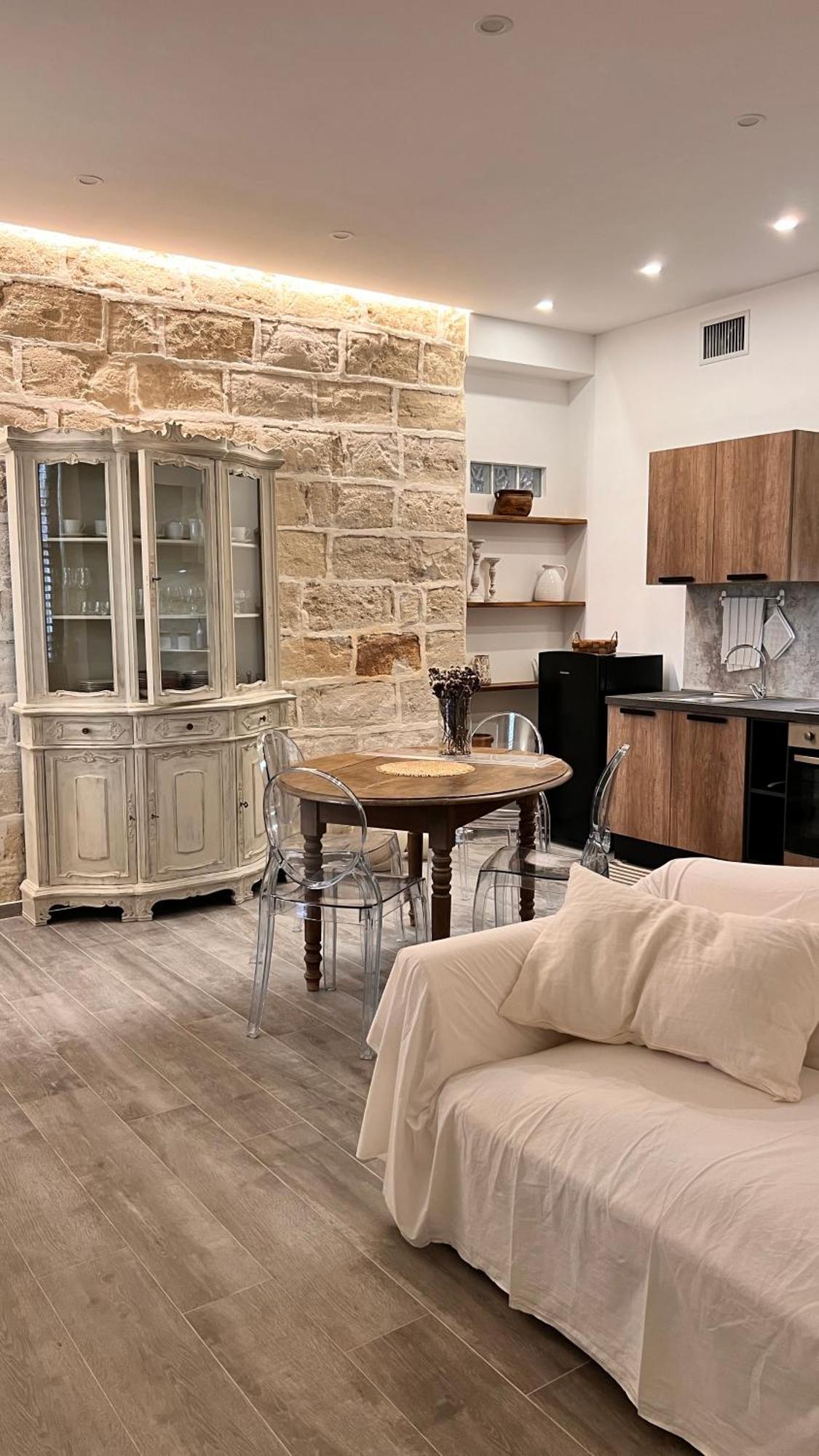 Dimora Donna Vitalia Apartments Τράπανι Εξωτερικό φωτογραφία