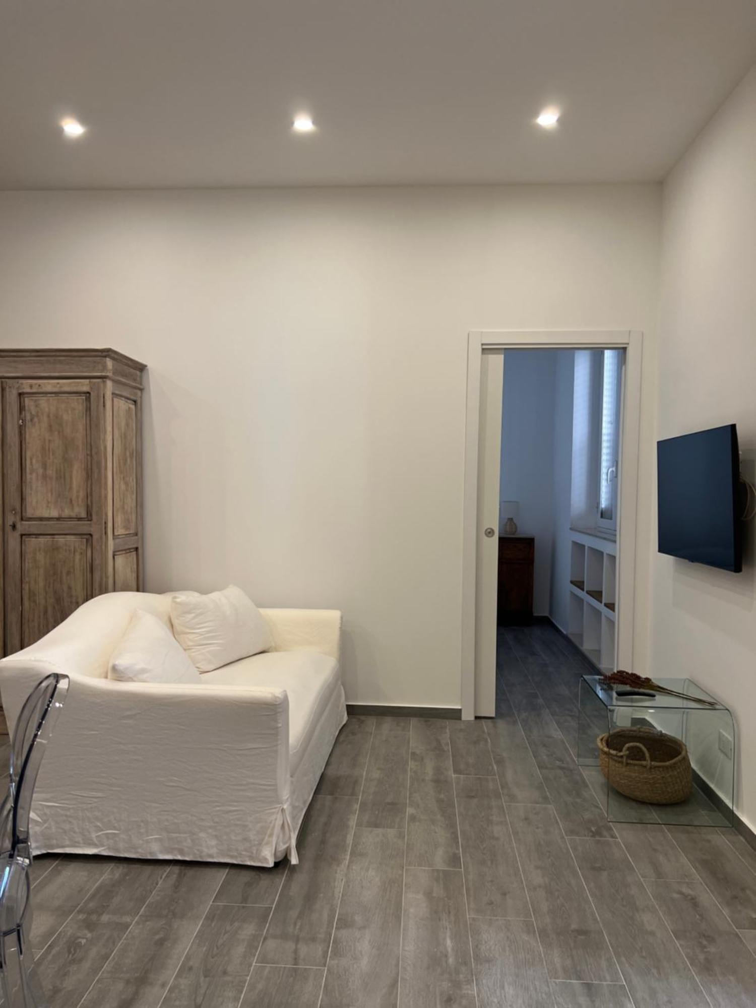 Dimora Donna Vitalia Apartments Τράπανι Εξωτερικό φωτογραφία